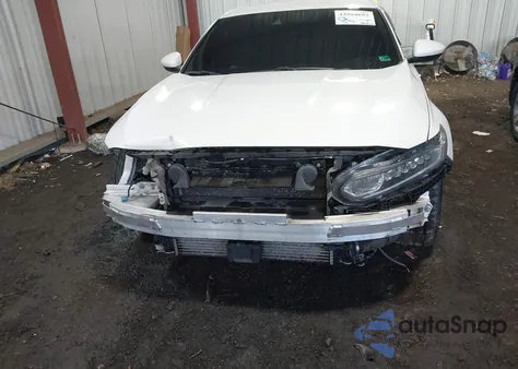 2018 Honda Accord Sport из США, поврежденный, VIN 1HGCV1F30JA032370